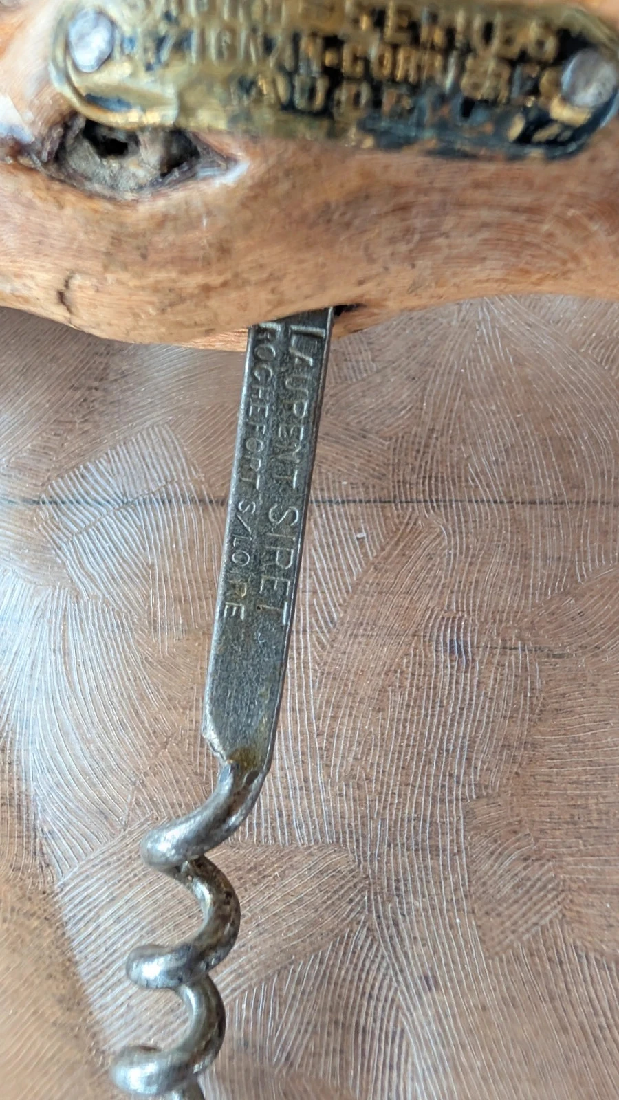 Vintage Laurent Siret corkscrew in vine block - Saury Serres Lézignan-Corbières – photo 3